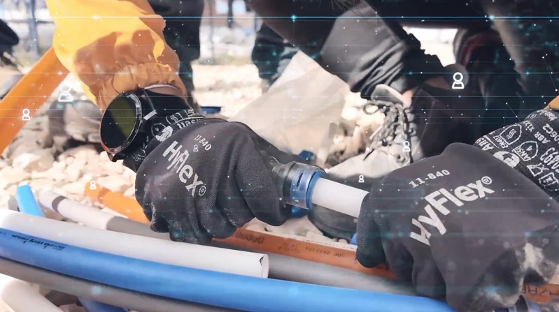 <h1>Lleve su formaci&oacute;n en instalaci&oacute;n al siguiente nivel: &iexcl;Bienvenidos al Test Track Dura-Line en Bogot&aacute;, Colombia!</h1>
<p>Inaugurada en 2025, el campo de entrenamiento de &uacute;ltima generaci&oacute;n de Dura-Line en Bogot&aacute; ofrece a clientes y aliados un espacio dise&ntilde;ado para poner a prueba e interactuar con nuestros productos l&iacute;deres en la industria, en condiciones reales de instalaci&oacute;n.&nbsp;</p>
<p><a class="c-btn--primary" href="/link/6c6d6363508b4321bedb1fea3cd1ad63.aspx">Mira el v&iacute;deo para descubrir m&aacute;s.</a></p>